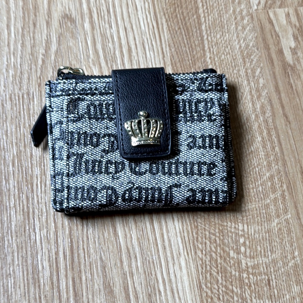 Juicy Couture Card Holder Coin Holder Wallet